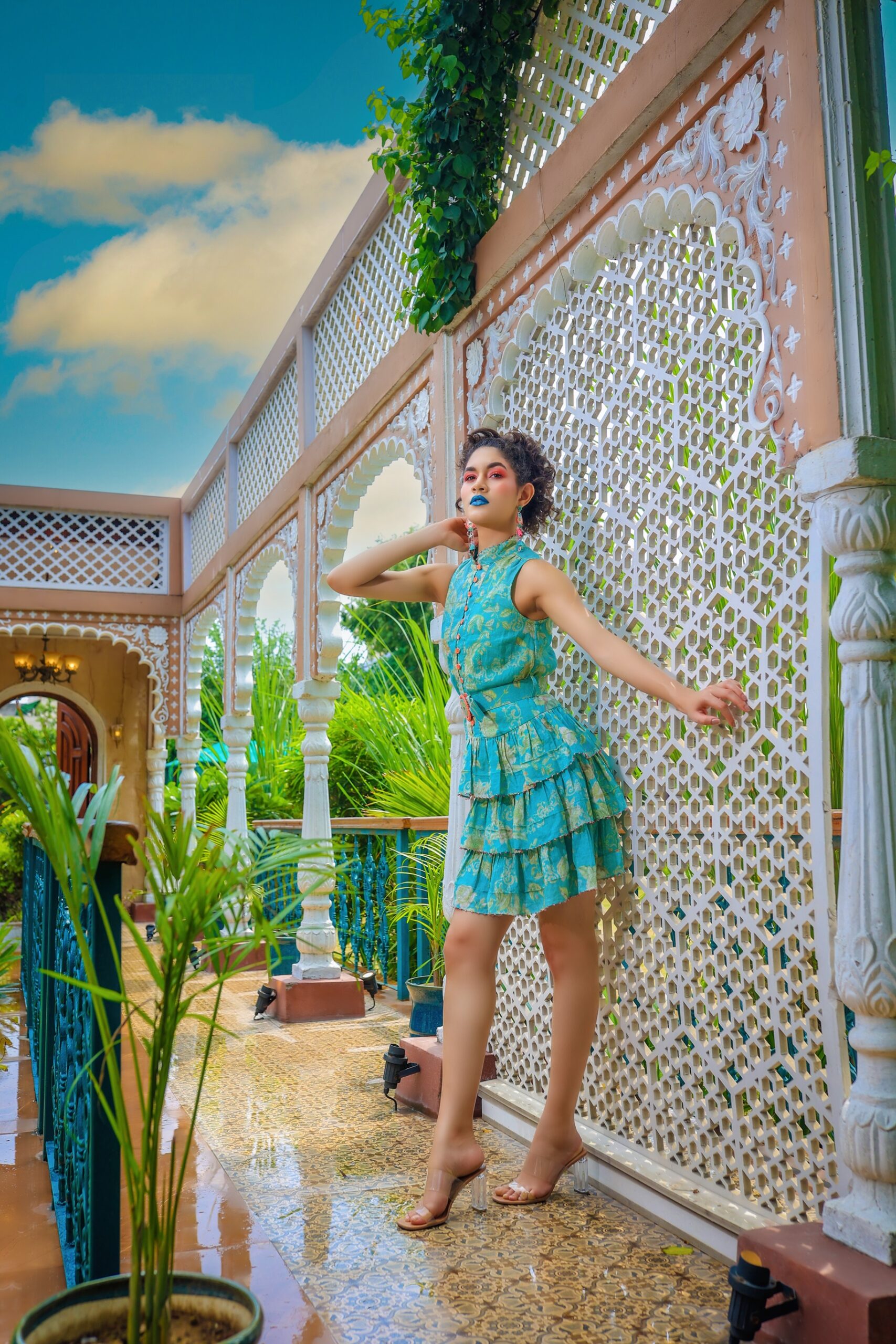 “More than outfits — it's attitude, captured in every frame.” #StreetStyleShoot #DelhiFashionShoot #StyleCaptured “Turning fabric into art and models into muses — this is fashion photography redefined.” #FashionInFocus #CreativeFashionShoot #QutabPhoto